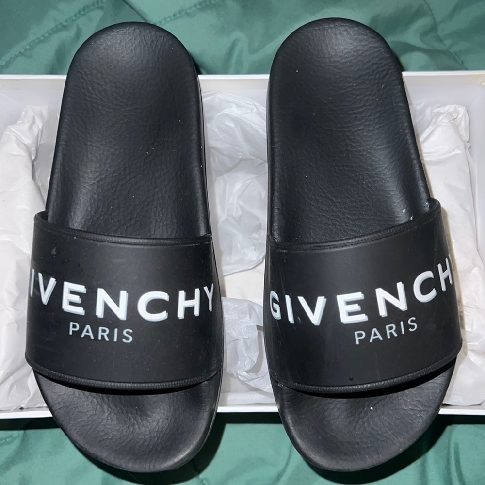 Givenchy(Kids) Slides - Picture 2 of 4